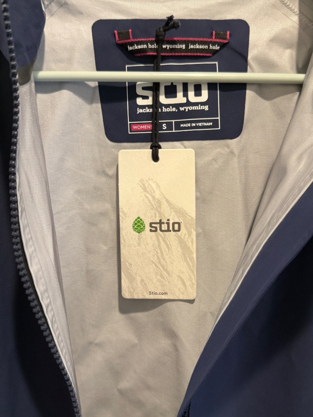 Stio Ender Hooded Jacket Women’s Small Navy Waterproof Shell NWT - Picture 6 of 8
